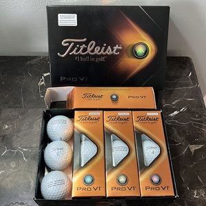 Titleist ProV1 Golf Balls, White, Standard Numbers (1-4) One Dozen.